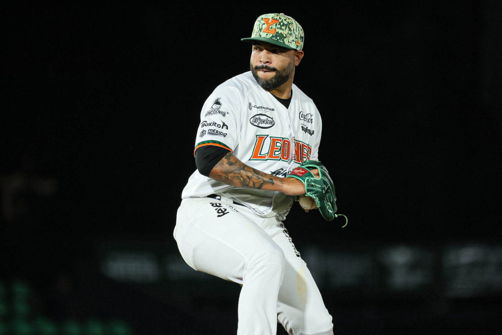 Olmecas sorprende a Leones y toma ventaja en la Serie