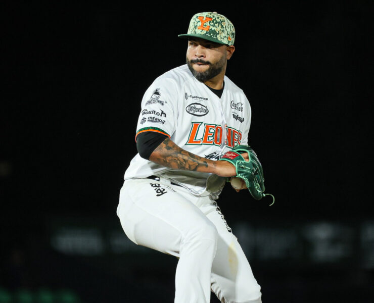 Olmecas sorprende a Leones y toma ventaja en la Serie