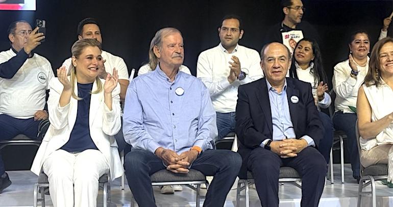 PAN reivindica gobiernos de Fox y Calderón