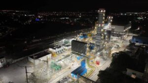La nueva planta energética en Mérida beneficiará a más de 1.53 millones de habitantes con un servicio más estable y eficiente.