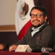 Renuncia Andy López Beltrán