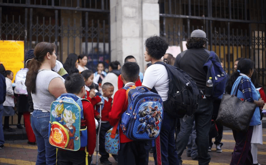 SEP y Presidencia revisarán ajustes al calendario escolar