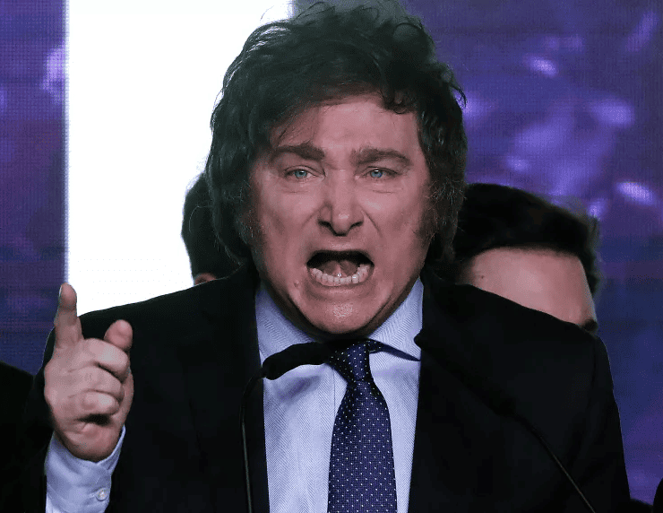 Señalan a Javier Milei de financiar campaña de desprestigio