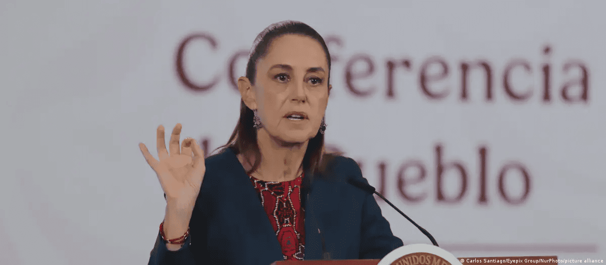Sheinbaum arremete contra opositores por invitar a Díaz Ayuso