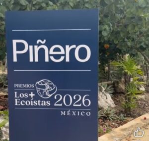 Autoridades de Quintana Roo destacaron la importancia de impulsar proyectos sustentables en materia turística durante la entrega de los Premios “Piñeros Los + Ecoístas 2026” en Tulum.