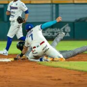Tabasco gana dramático duelo se queda con el primero de la serie