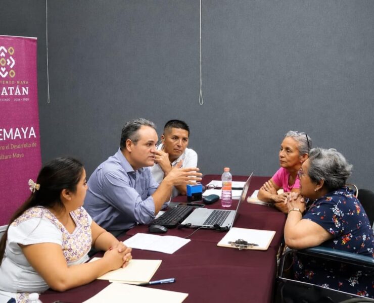 Yucatecos reciben orientación gratuita sobre pensiones y beneficios de Estados Unidos