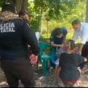 Mujer invidente sobrevivió días junto a su esposo fallecido