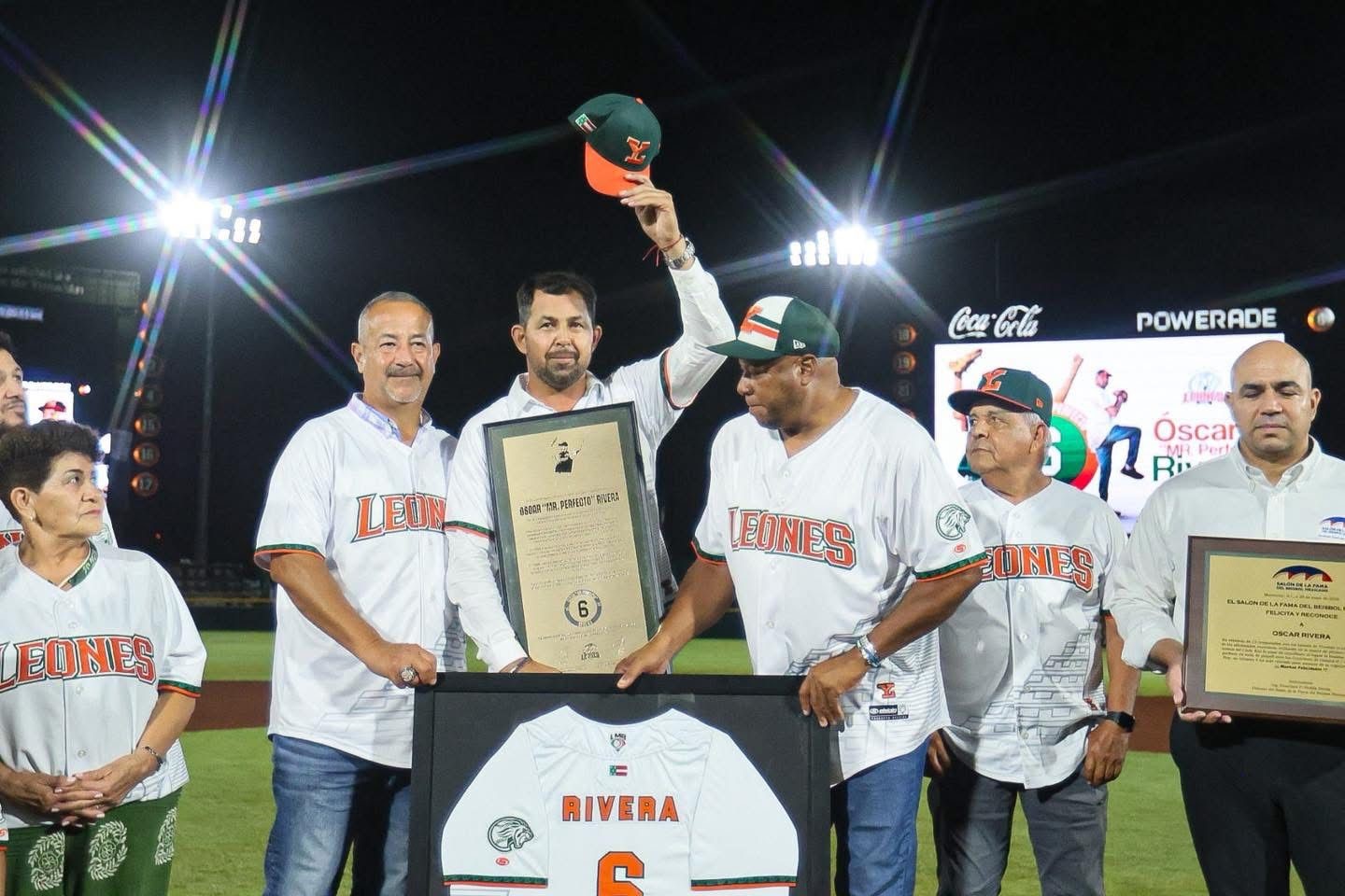 ¡Leyenda Eterna! Óscar “Mr. Perfecto” Rivera inmortaliza su legado con Leones retiran el número 6