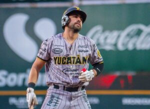 Los Leones de Yucatán vencieron 8-1 a los Algodoneros de Unión Laguna este viernes en el Estadio de la Revolución