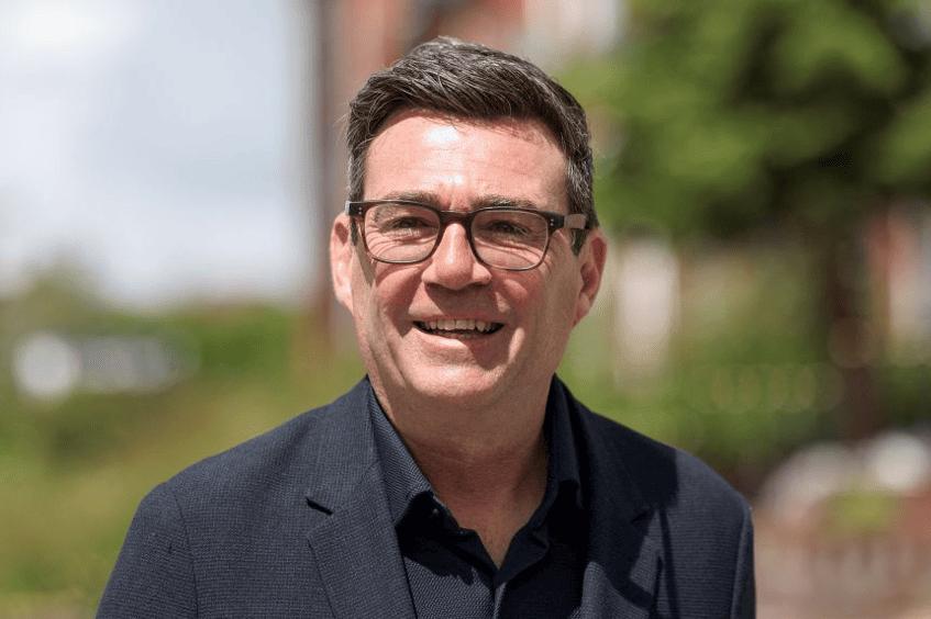 Andy Burnham emerge como principal favorito