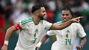 Argelia regresa a la máxima competencia internacional después de doce años de ausencia y buscará sorprender al vigente campeón. Los africanos llegan con la ilusión de convertirse en una de las revelaciones del torneo y comenzar su aventura con un resultado histórico.