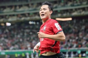 Corea del Sur vino de atrás para derrotar 2-1 a Chequia y meterse de lleno en la pelea por el liderato del Grupo A.