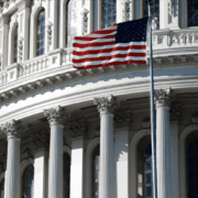 Cámara de Representantes desafía a Trump