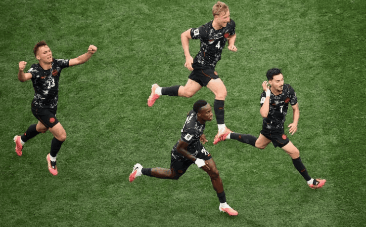 Canadá derrota a Sudáfrica