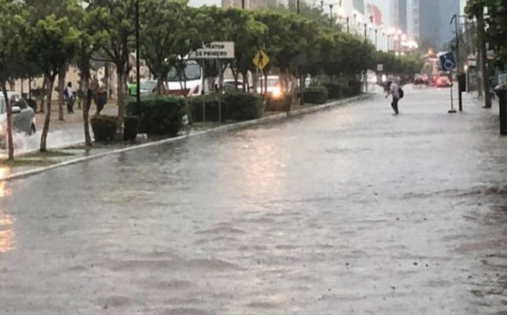 15 colonias en riesgo de irse al agua alerta máxima en Ciudad del Carmen