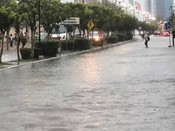 15 colonias en riesgo de irse al agua alerta máxima en Ciudad del Carmen