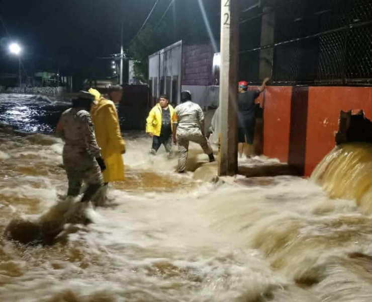 ICH-EK bajo el agua: inundación extrema por lluvias que duraron 4 horas