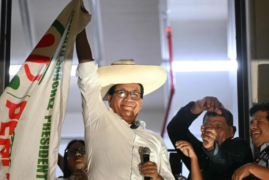Empate técnico en elección presidencial de Perú