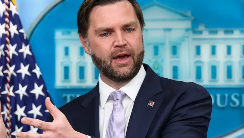 EEUU seguirá negociando con Irán pese a Israel según palabras de JD Vance