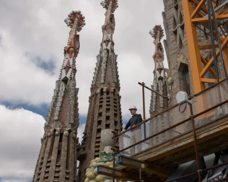 La Sagrada Familia se acerca a su fin con la Torre de Jesucristo