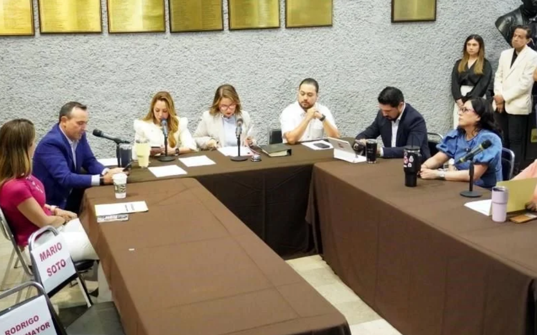 Declaran inicio de juicio político contra Samuel por resoluciones electorales