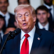 Donald Trump presume ‘salud de hierro’ pero la gente no lo cree