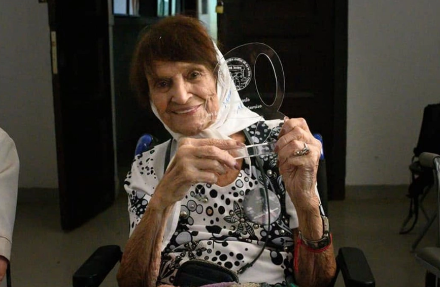 Fallece Taty Almeida, símbolo de la lucha por los desaparecidos en Argentina