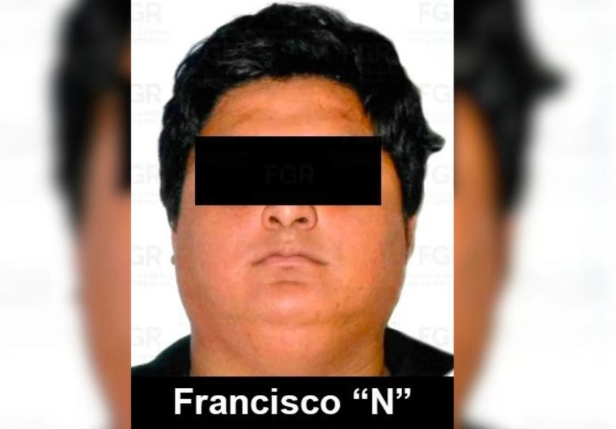 ¡Impactante! Hombre es detenido con armas en Campeche