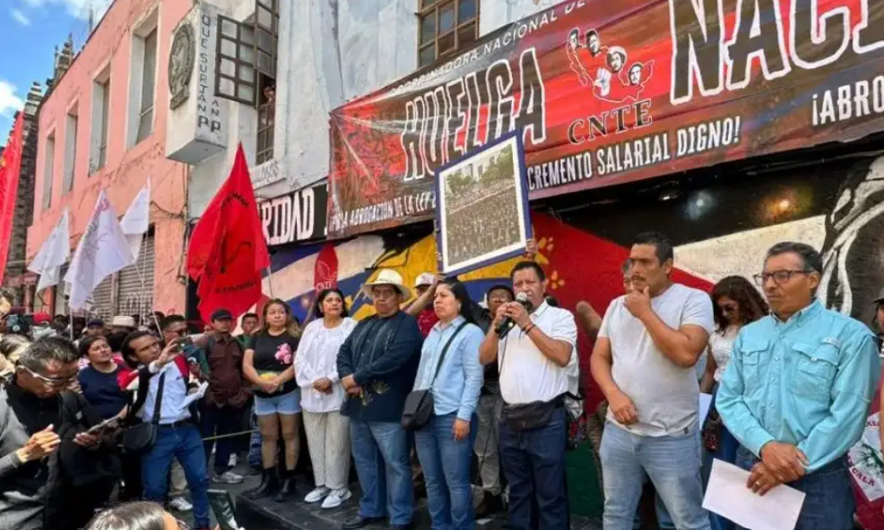 CNTE oficializa receso de huelga nacional