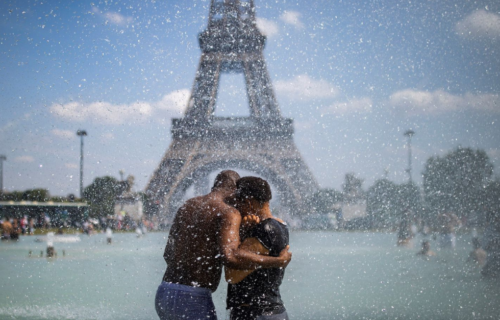 Francia entra en alerta máxima por calor: medidas urgentes del gobierno