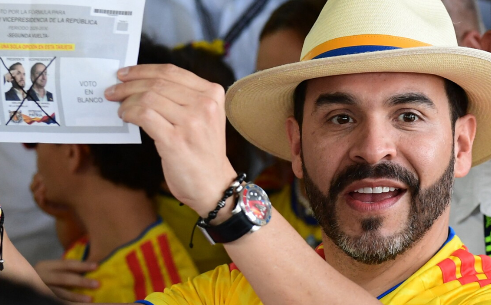 "El Tigre" amenaza a la izquierda de Colombia