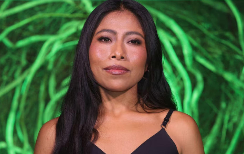 Yalitza Aparicio reaparece con transformación física impresionante