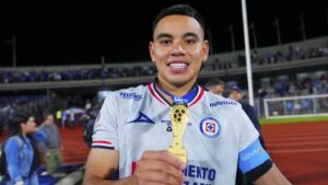 Charly Rodríguez, reciente campeón con Cruz Azul, quedó fuera de la lista definitiva de la Selección Mexicana y se perderá el Mundial 2026.