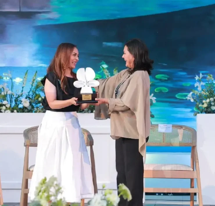 Cheff Lupita Vidal recibió importante premio un reconocimiento que celebra el talento local