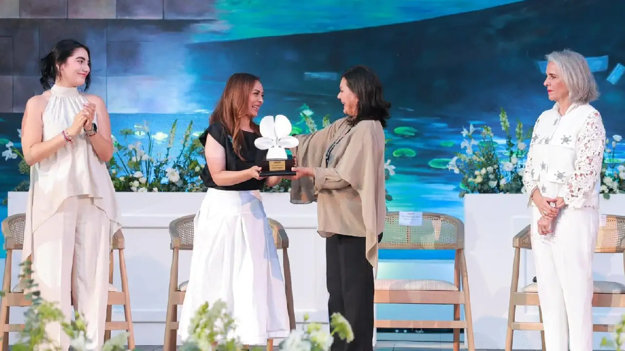 Cheff Lupita Vidal recibió importante premio un reconocimiento que celebra el talento local