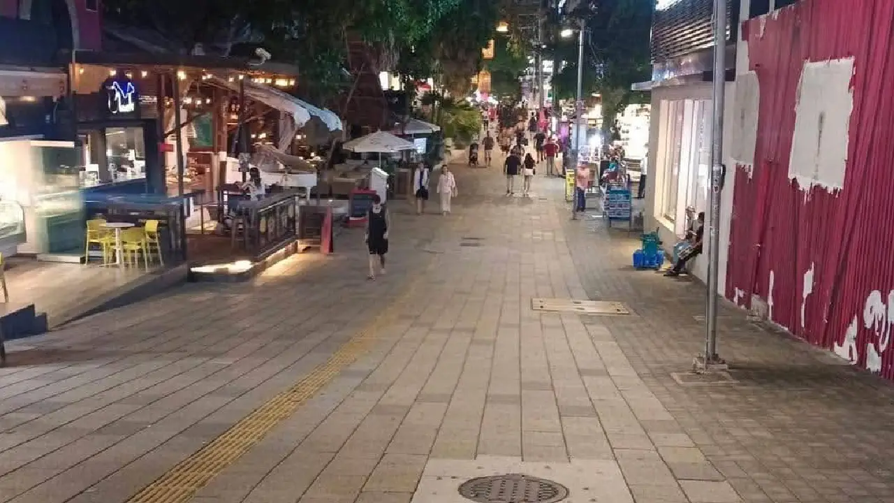 Crisis turística ya alcanzó a Playa del Carmen La Quinta Avenida muestra una realidad preocupante