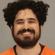 Detienen a mexicano como presunto líder de una red