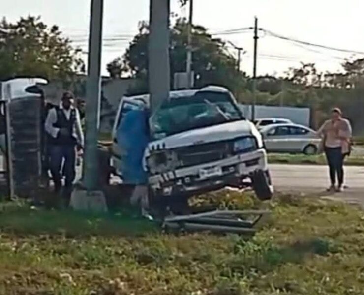Fatal accidente: Dos personas pierden la vida en el Periférico de Mérida