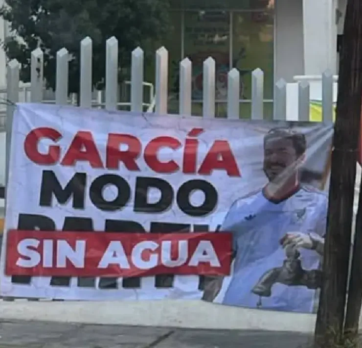 Falta de agua en Nuevo León provoca manifestaciones en García