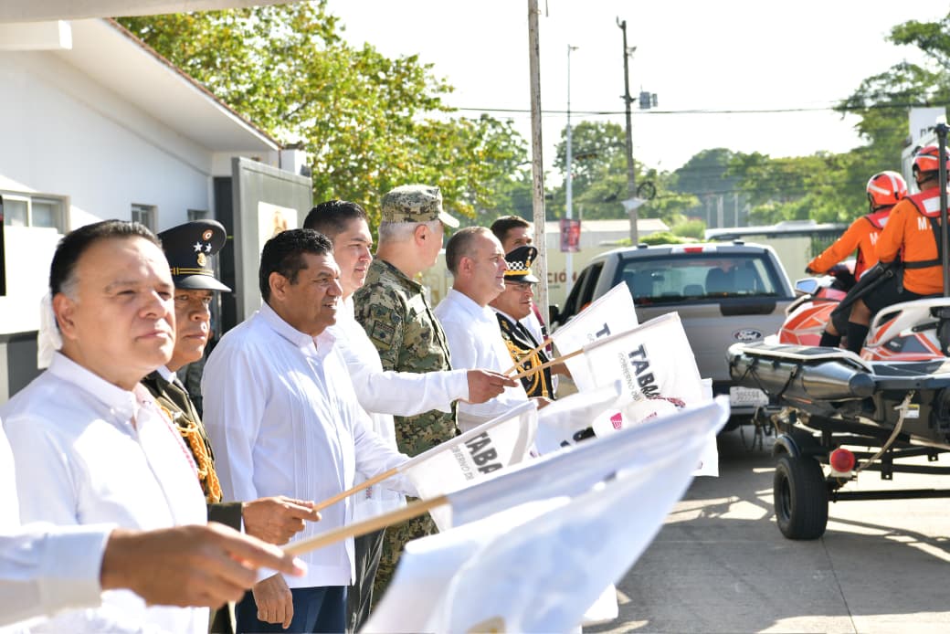 Javier May pone en marcha operativo Vacaciones Seguras