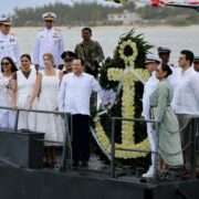 Joaquín Díaz Mena encabeza emotivo homenaje en el Día de la Marina