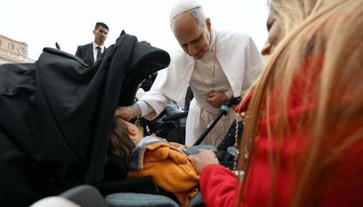 León XIV impulsa una atención sanitaria