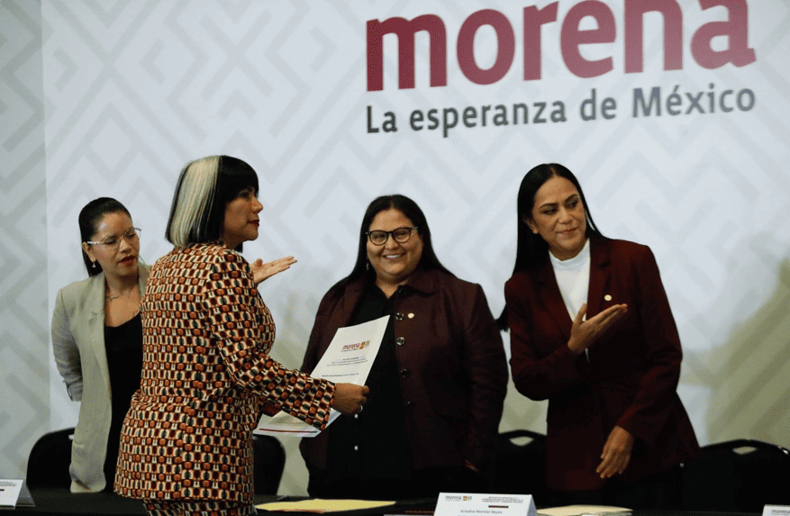 Morena inicia registros rumbo a gubernaturas