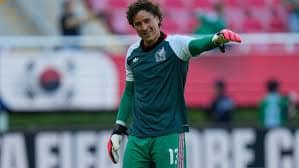 Guillermo Ochoa vivió una noche histórica al disputar su sexto Mundial, ampliando su legado como una de las máximas leyendas del futbol mexicano.