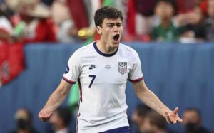 Gio Reyna ingresó en la recta final del partido y selló la goleada con un espectacular disparo de tres dedos, poniendo el 4-1 definitivo ante Paraguay.