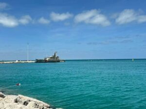 La Transformación histórica del Puerto de Altura de Progreso contempla una inversión total de 12 mil 500 millones de pesos para fortalecer la logística, el comercio y la atracción de inversiones en Yucatán.