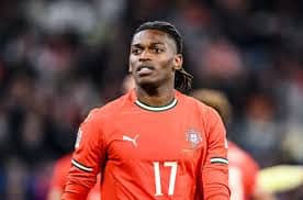 Rafael Leao puso el broche de oro a la goleada portuguesa al marcar el quinto tanto del encuentro, confirmando el dominio absoluto de Portugal sobre Uzbekistán.
