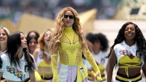 Las imágenes de la ceremonia inaugural desataron una ola de comentarios en internet, donde aficionados debatieron si realmente era Shakira quien participó en el espectáculo o si se trató de una doble. La supuesta Shakira falsa en el Estadio Azteca se convirtió rápidamente en tendencia.