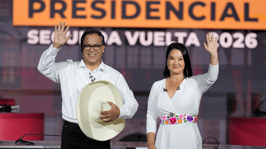 Roberto Sánchez toma ventaja en ajustada elección presidencial de Perú